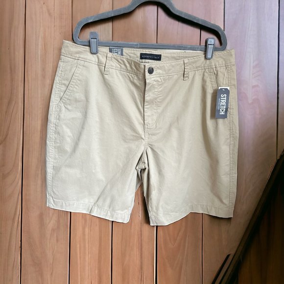Aeropostale Chino Shorts size 38 NWT - Picture 1 of 9